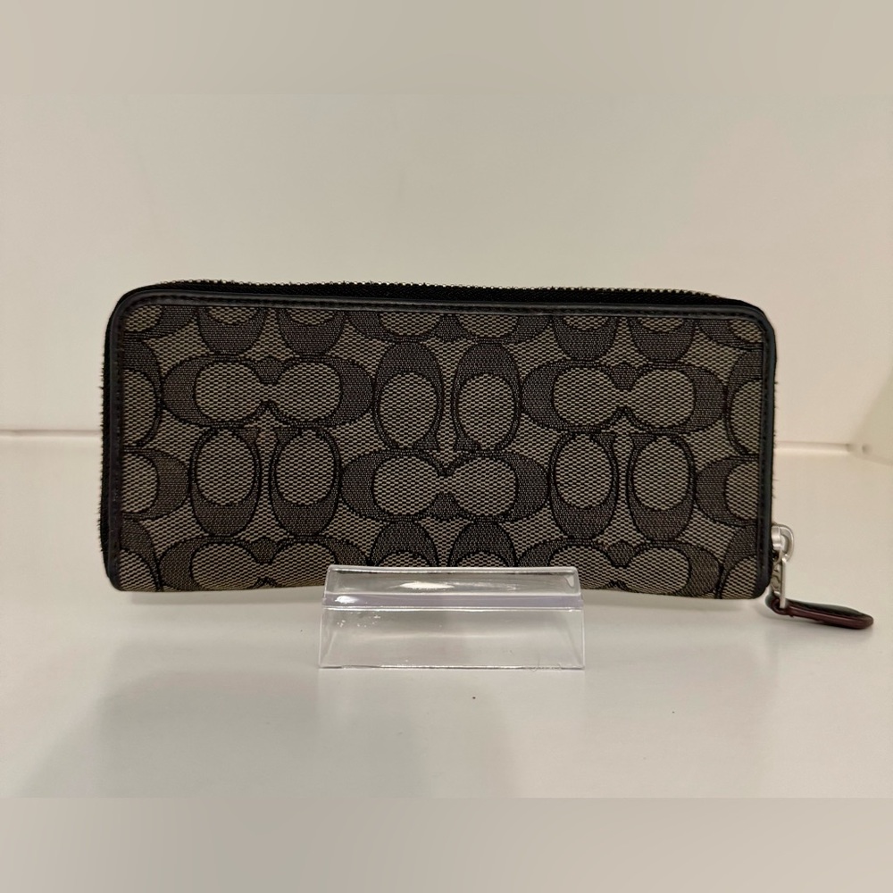 Coach Black and Tan Zip-Around Wallet - Picture 2 of 5